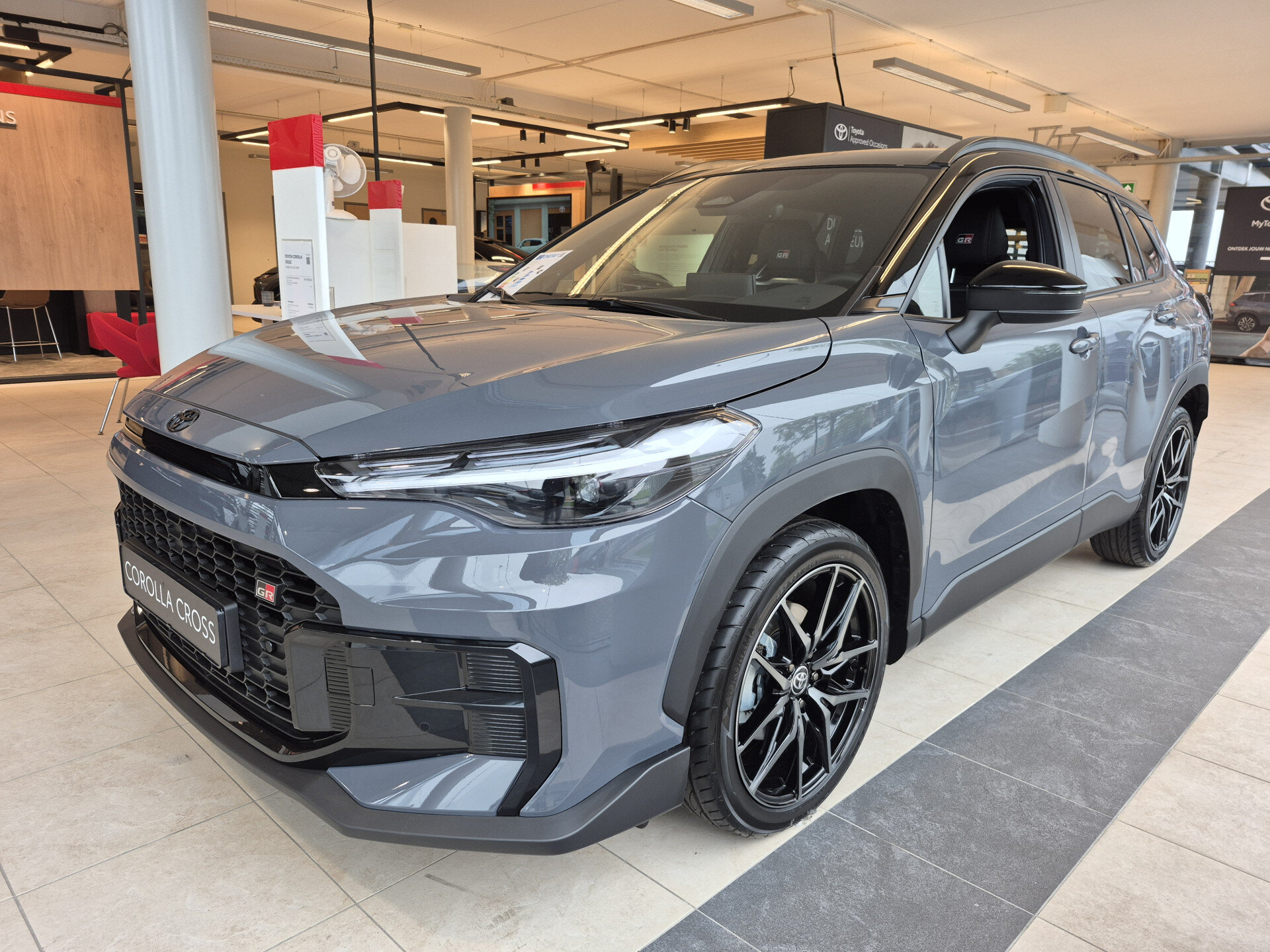 Toyota Corolla Cross Hybrid 180 GR Sport Automaat