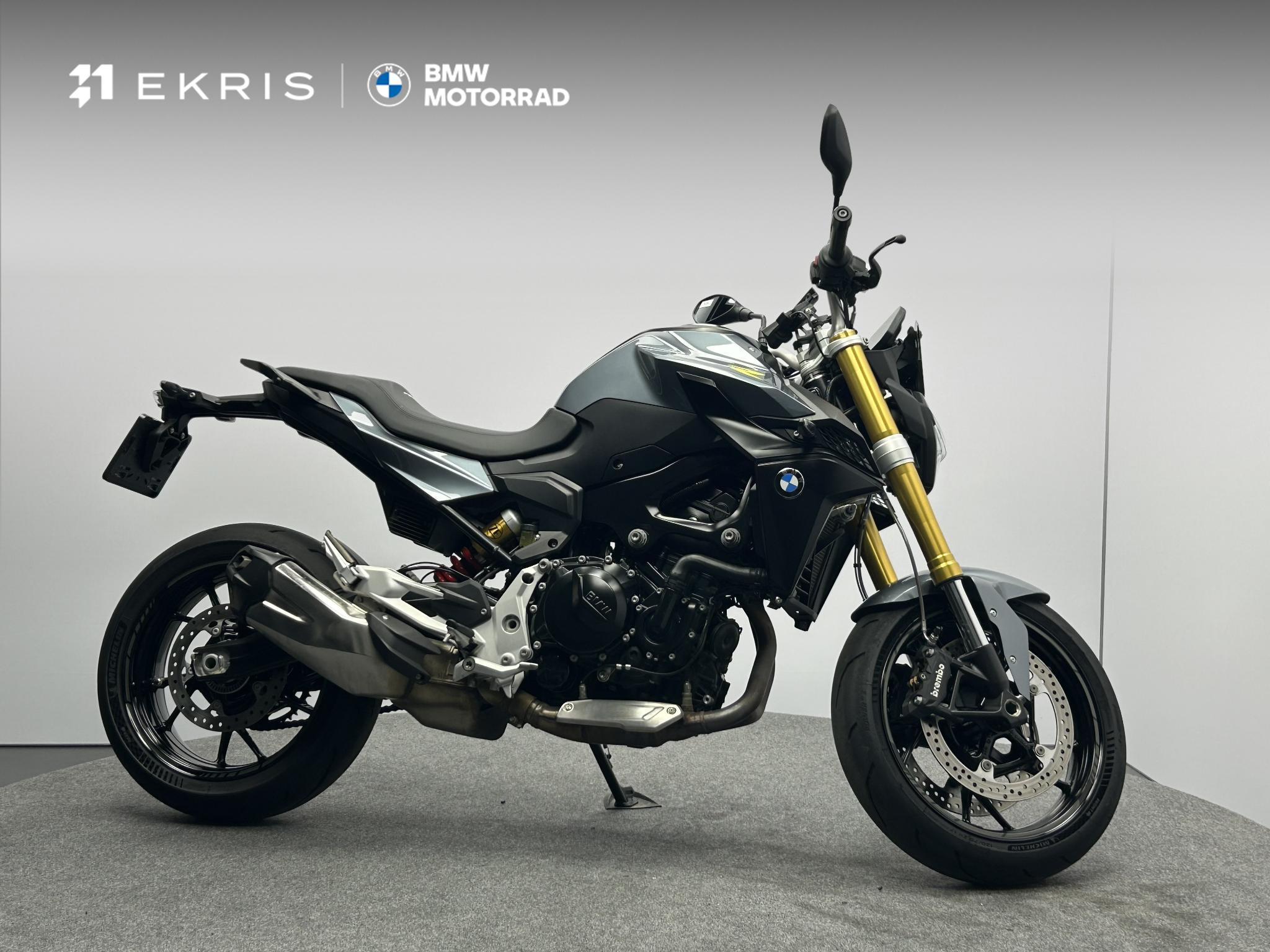 BMW F 900 R Exclusive
