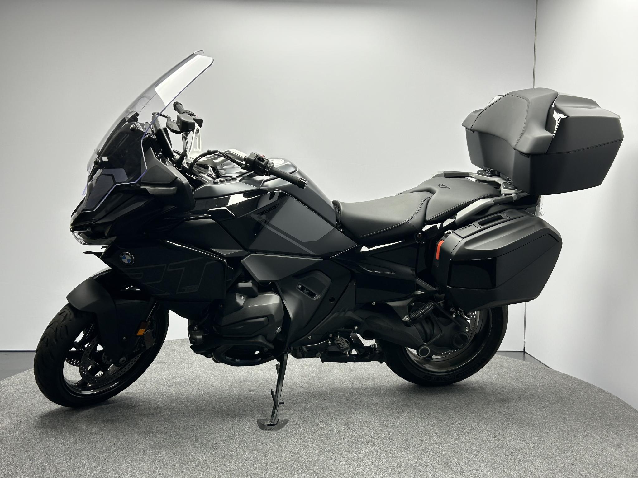 BMW R 1300 RT Triple Black AUTOMAAT - Afbeelding 2