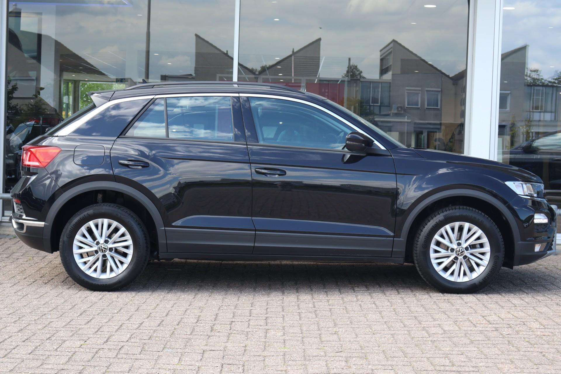 Volkswagen T-Roc 1.5 TSI 150pk DSG Style - Afbeelding 3