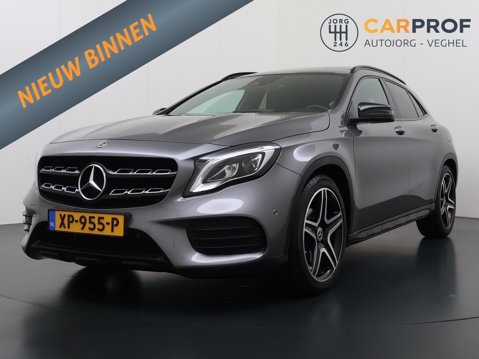 Mercedes-Benz GLA-klasse 180 Business Solution AMG Night Upgrade