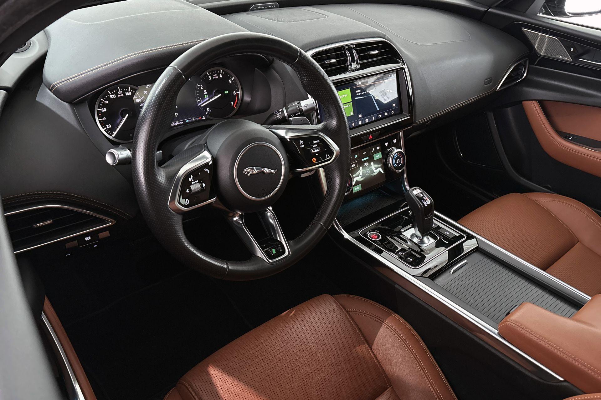 Jaguar XE 2.0 P250 R-Dynamic S - Afbeelding 5