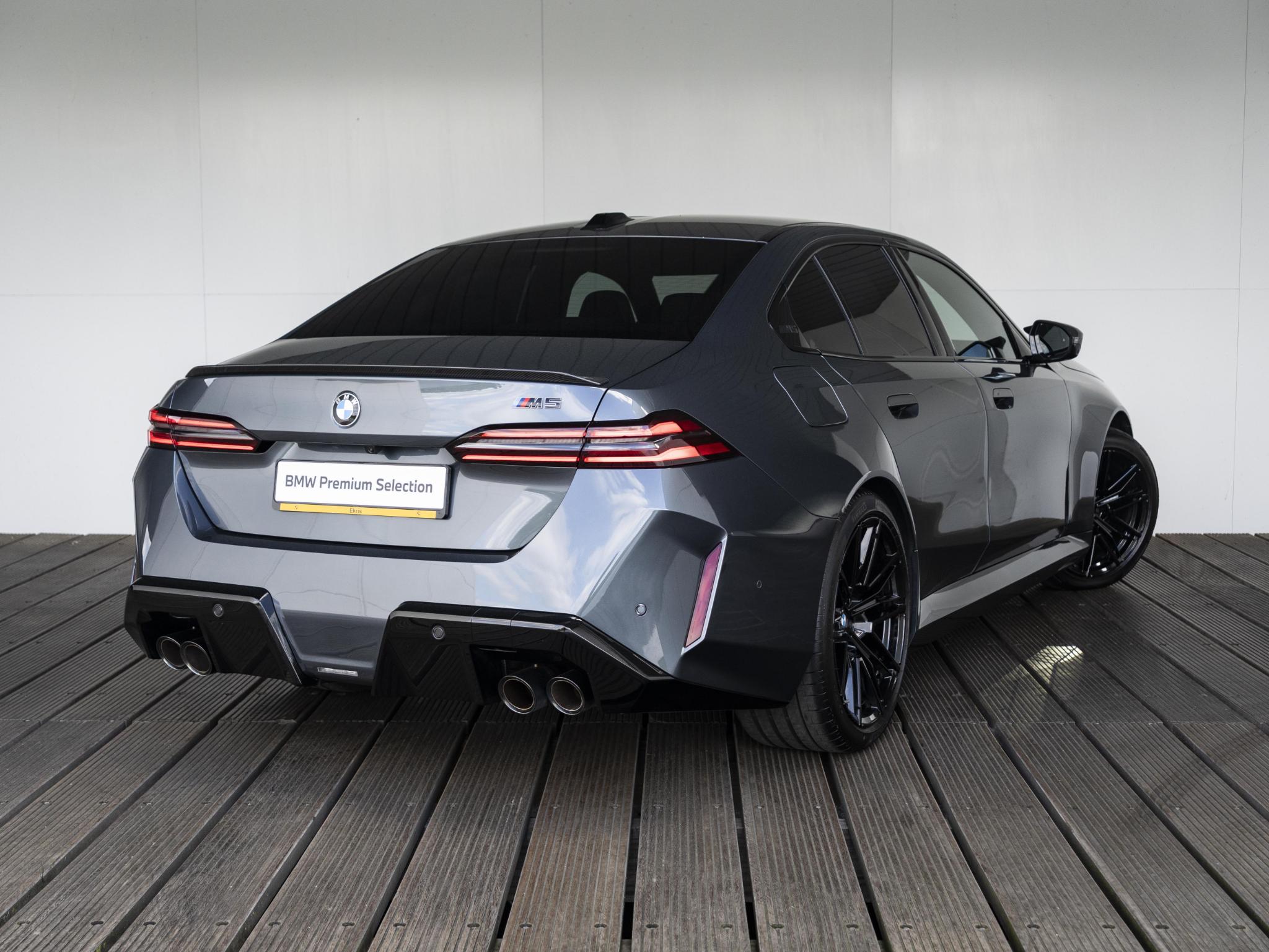 BMW M5 Sedan - Afbeelding 2