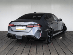 BMW M5 Sedan - Afbeelding 2