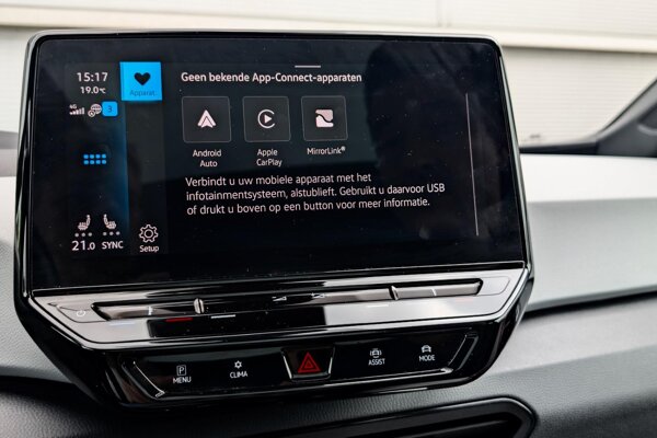 Apple Carplay/Android Auto