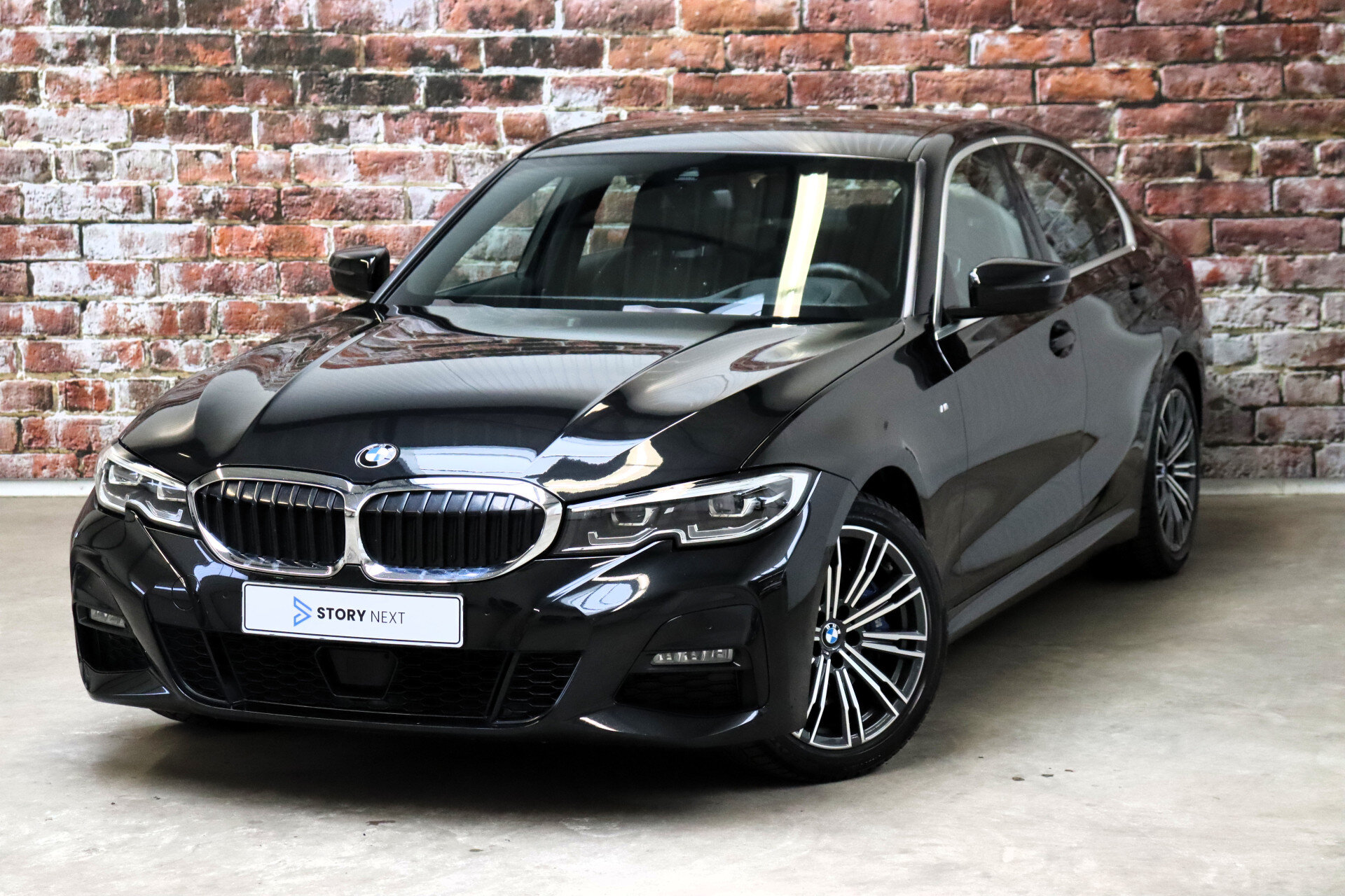 BMW 3 Serie Sedan 330i High Executive M Sport Pakket Automaat