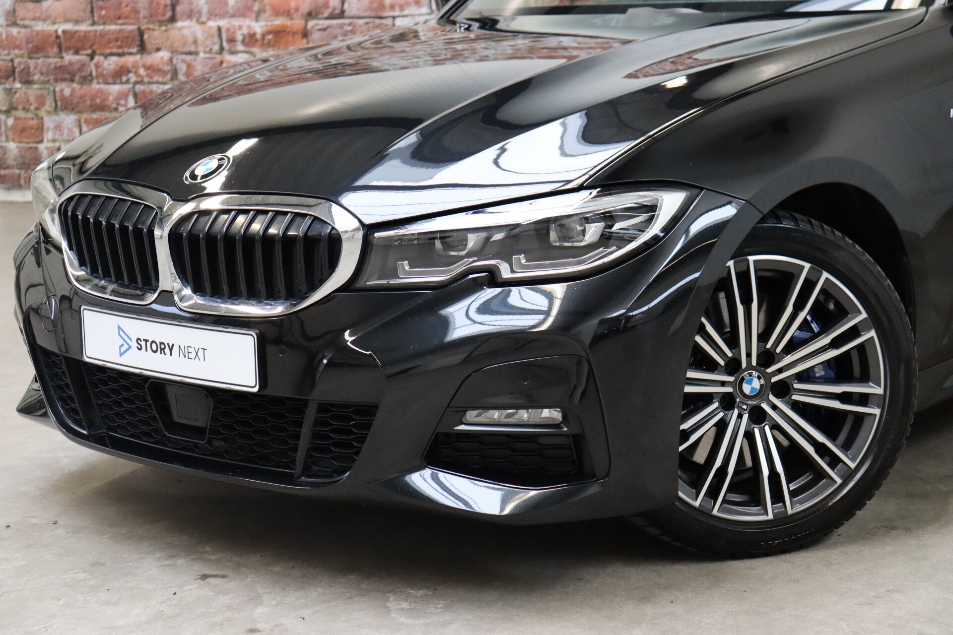 BMW 3 Serie Sedan 330i High Executive M Sport Pakket Automaat - Afbeelding 2