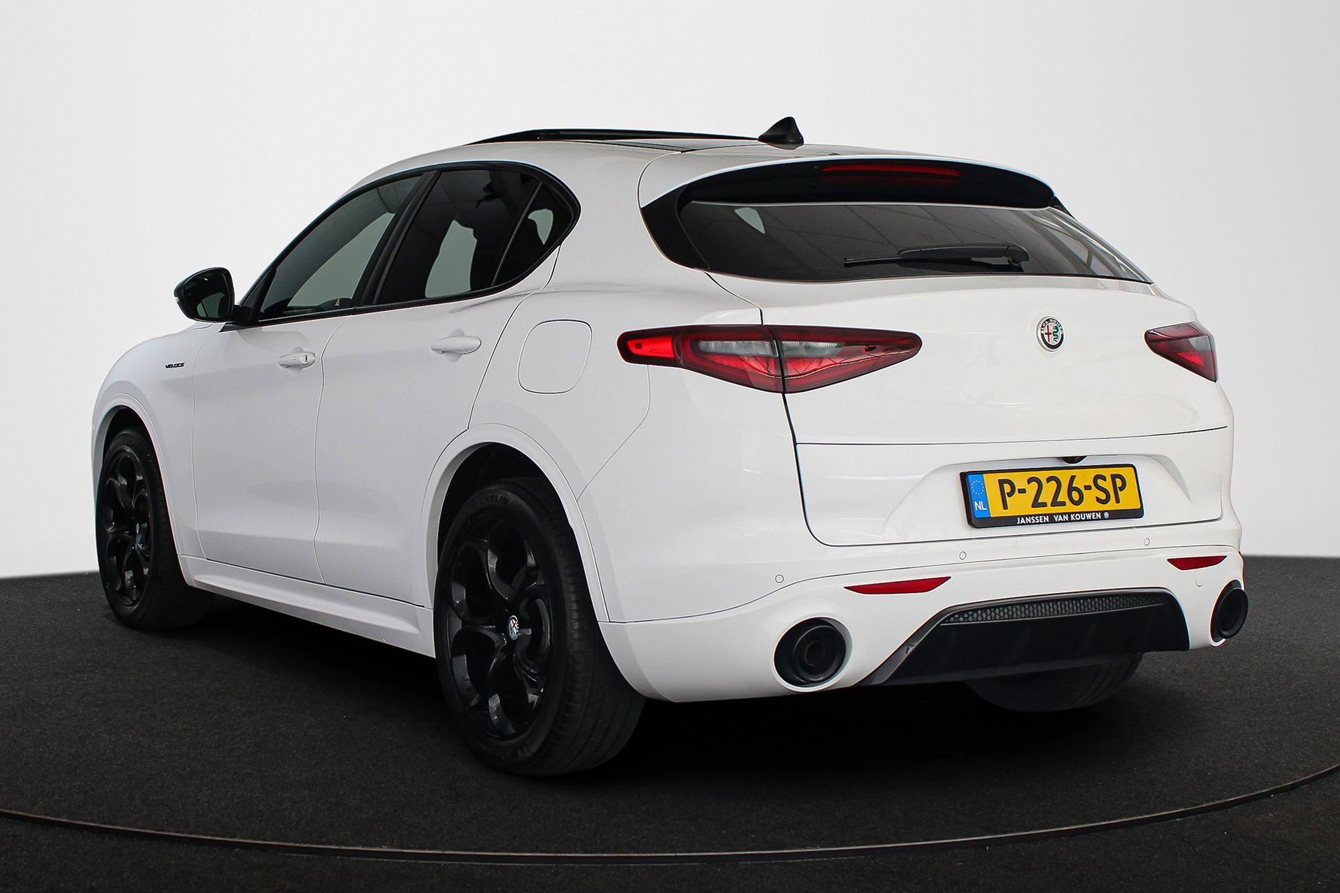 Alfa Romeo Stelvio 2.0T 280pk AWD Veloce - Afbeelding 4