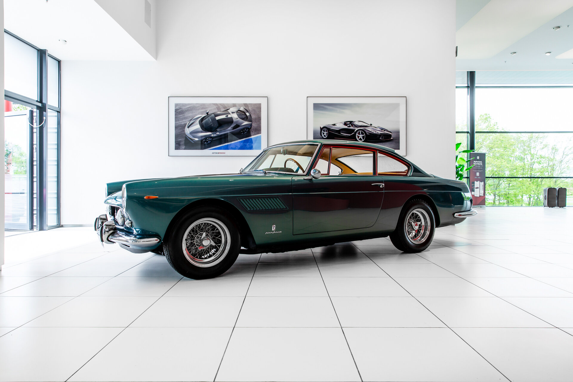 Ferrari  250 GT 2+2 ~Ferrari Munsterhuis~ - Afbeelding 2