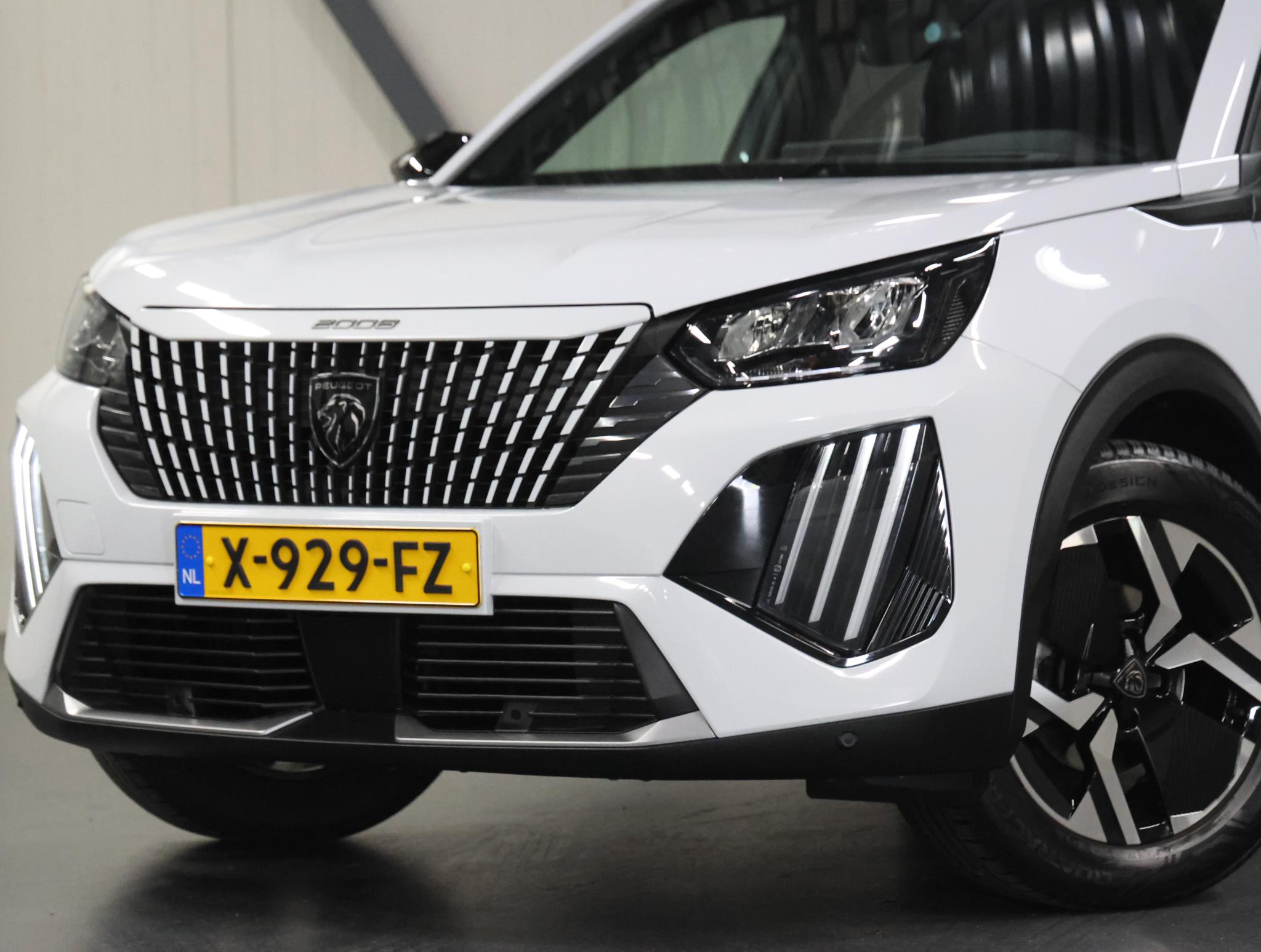 Peugeot 2008 1.2 130PK Allure - Afbeelding 5