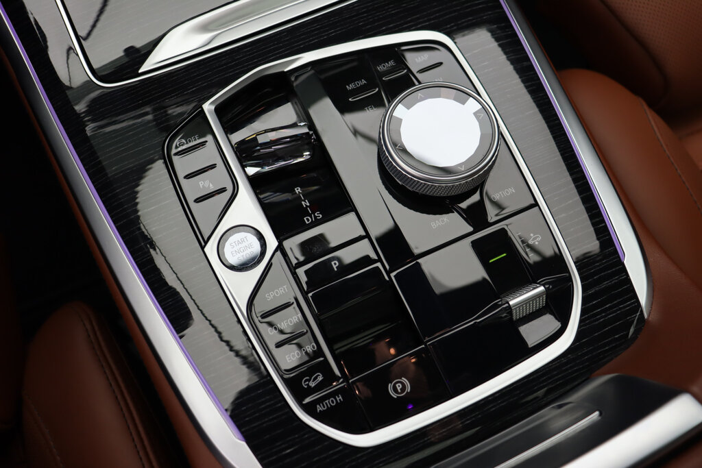 BMW X7 16
