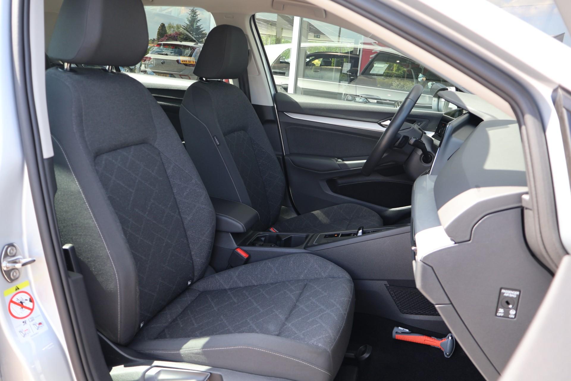 Volkswagen Golf 1.0 eTSI 110pk DSG Life - Afbeelding 4