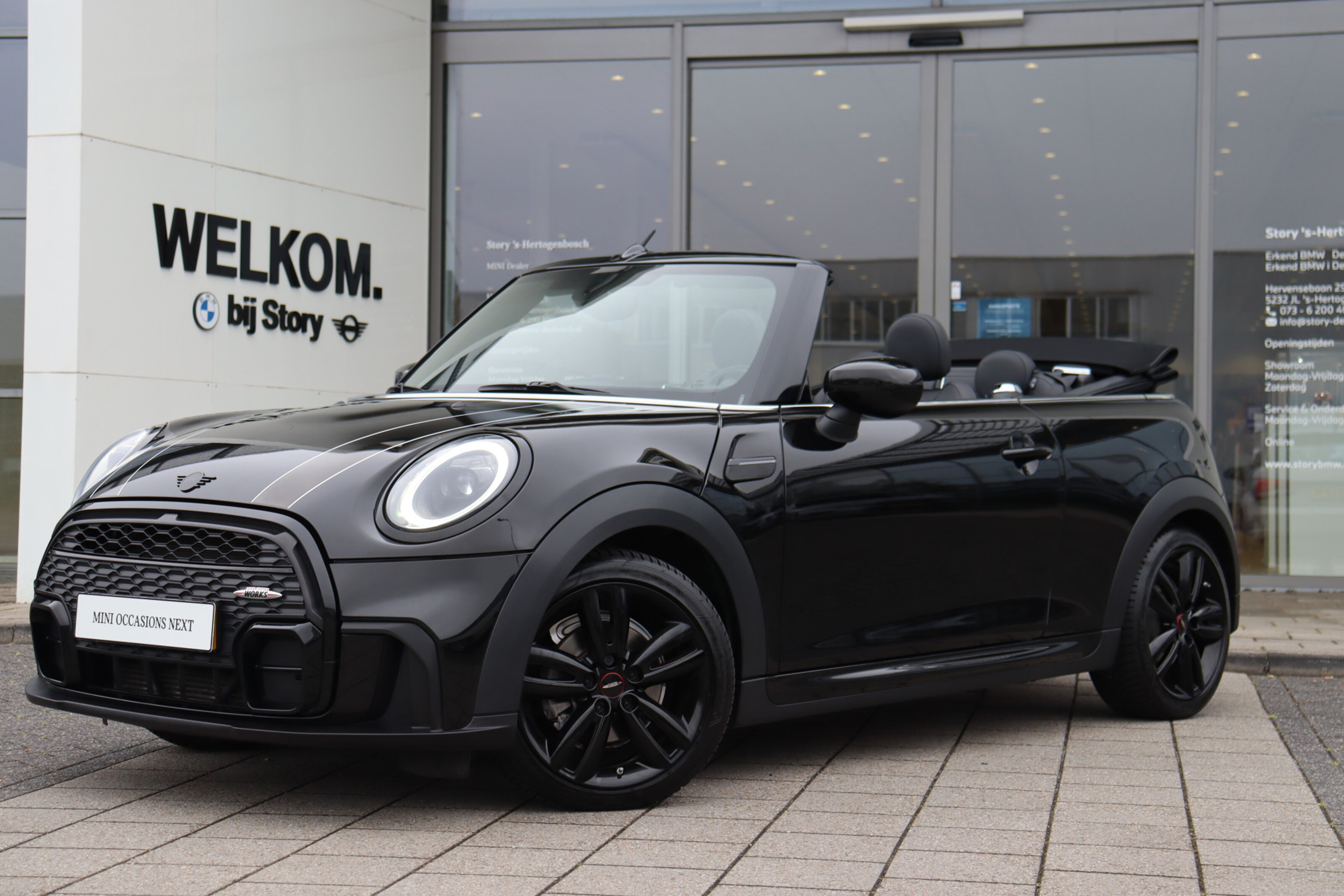 MINI Cooper Cabrio JCW Automaat
