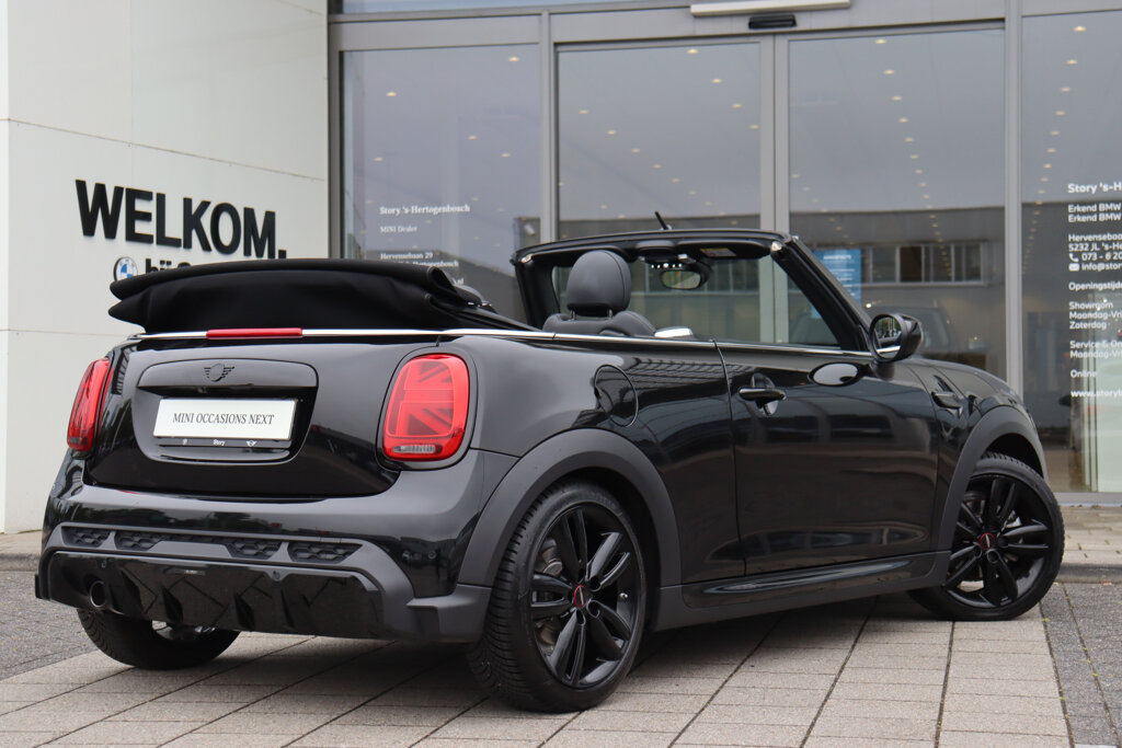 MINI Cooper Cabrio 11