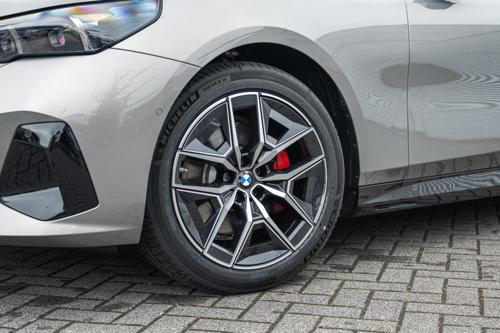 BMW 5 Serie 4
