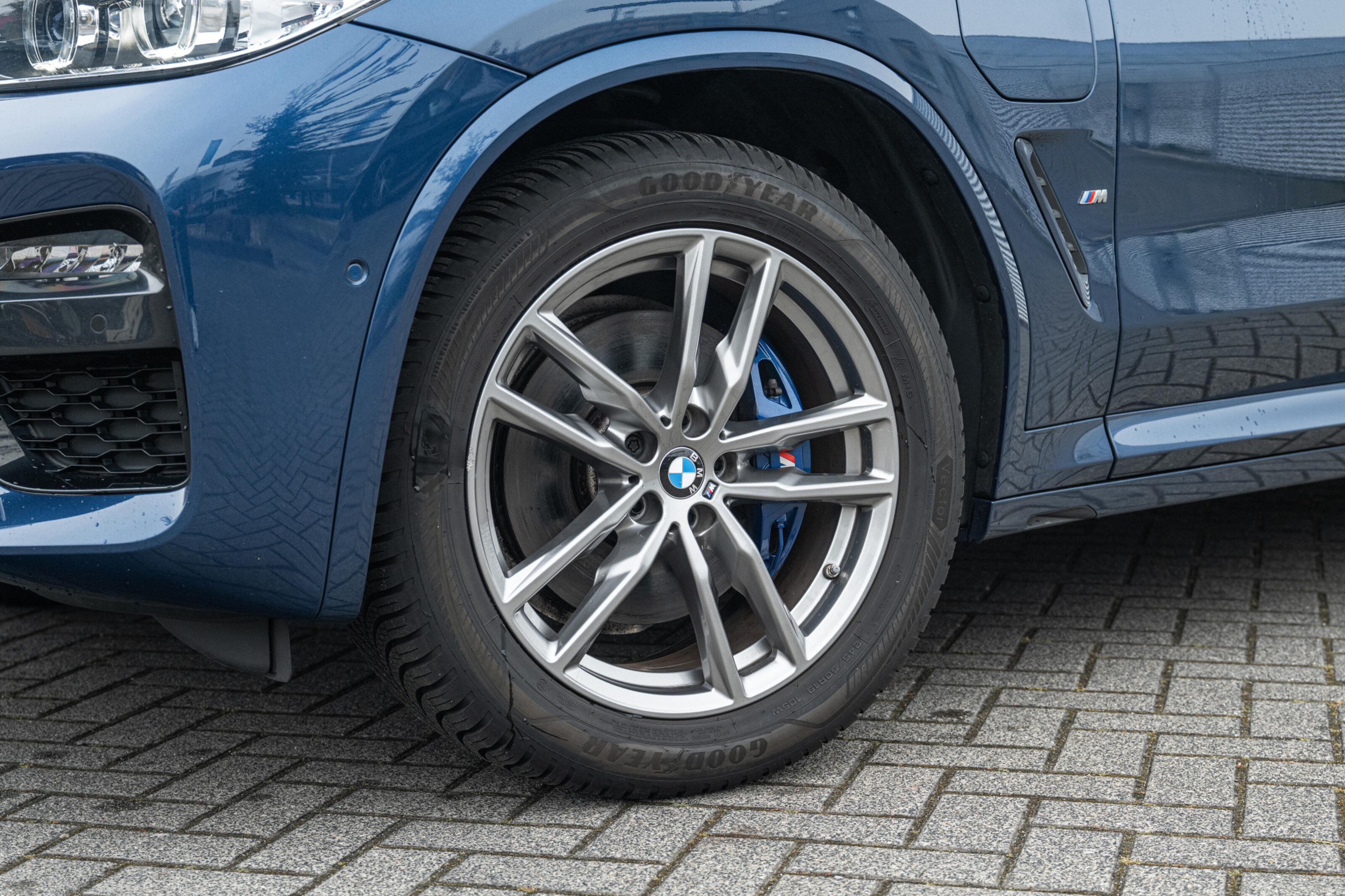 BMW X3 8