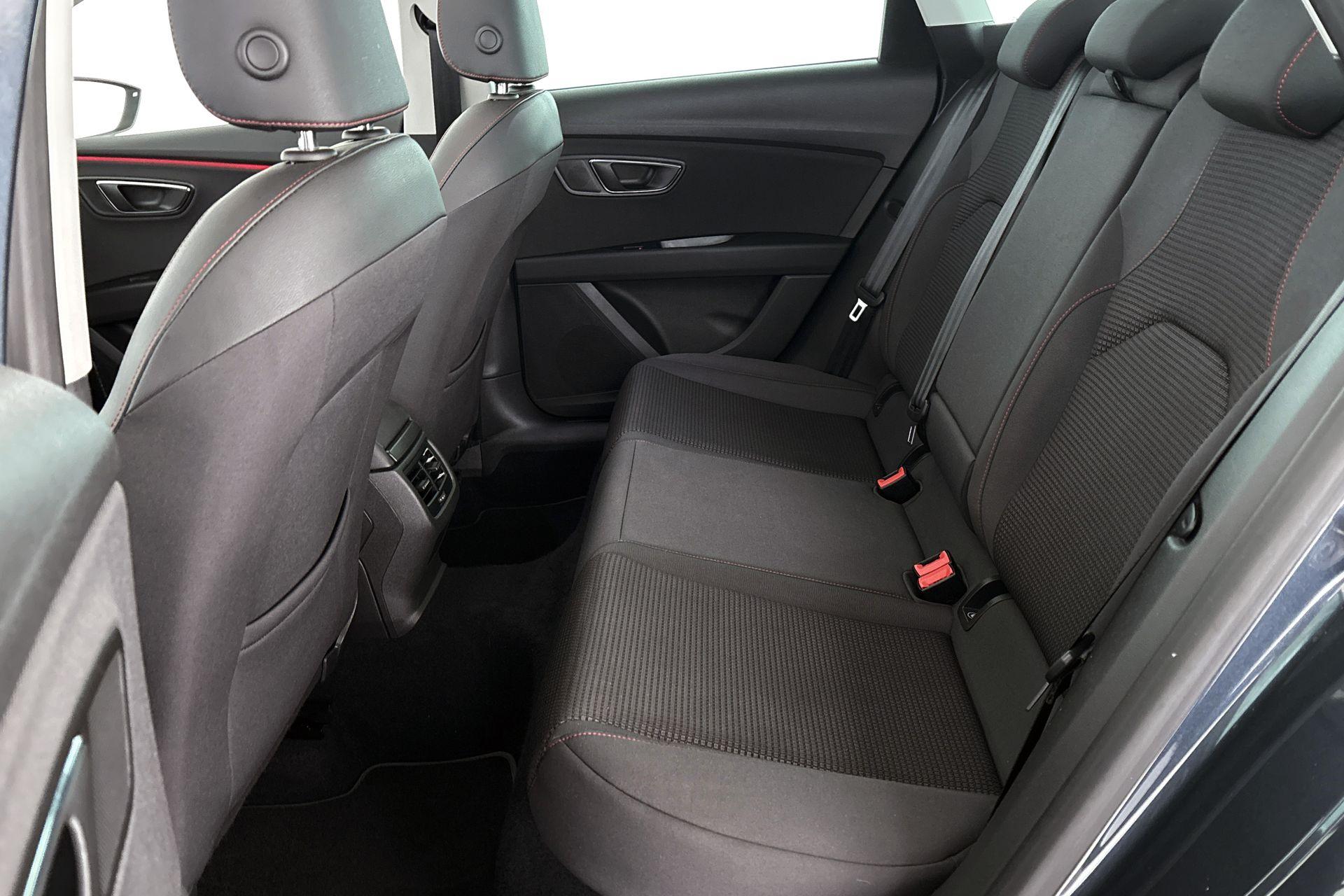SEAT León