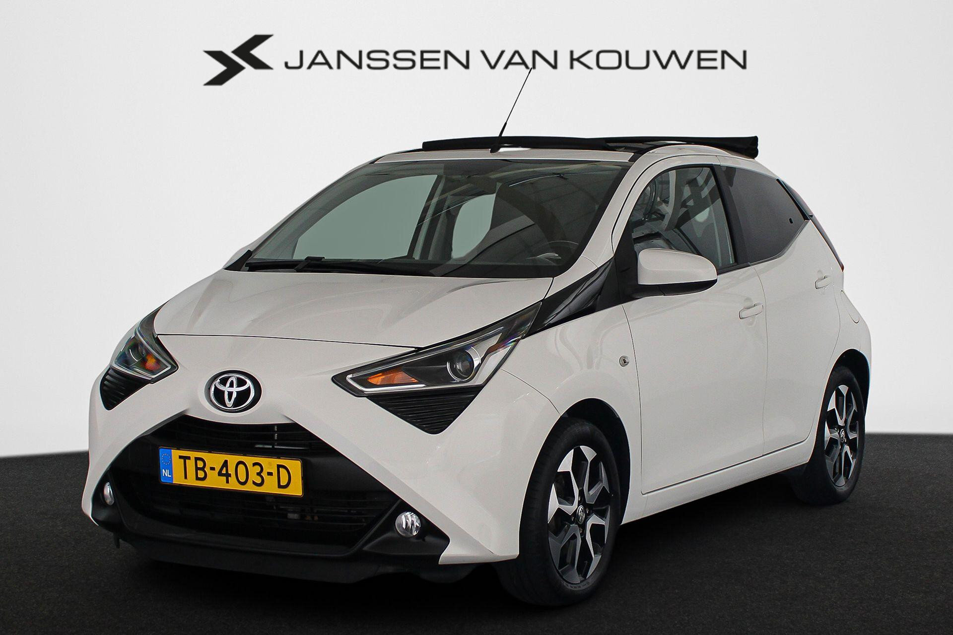 Toyota Aygo 1.0 VVT-i x-first