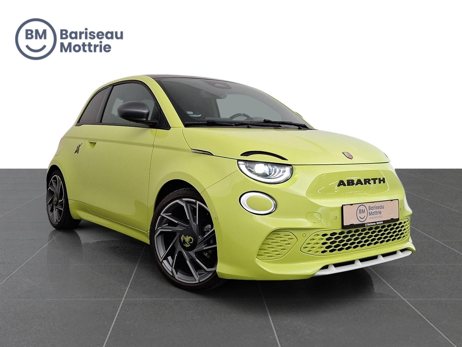 Abarth 500e TURISMO *PANO DAK*ALCANTARA*CAMERA SENSOREN*DAB*GPS*CARPLAY