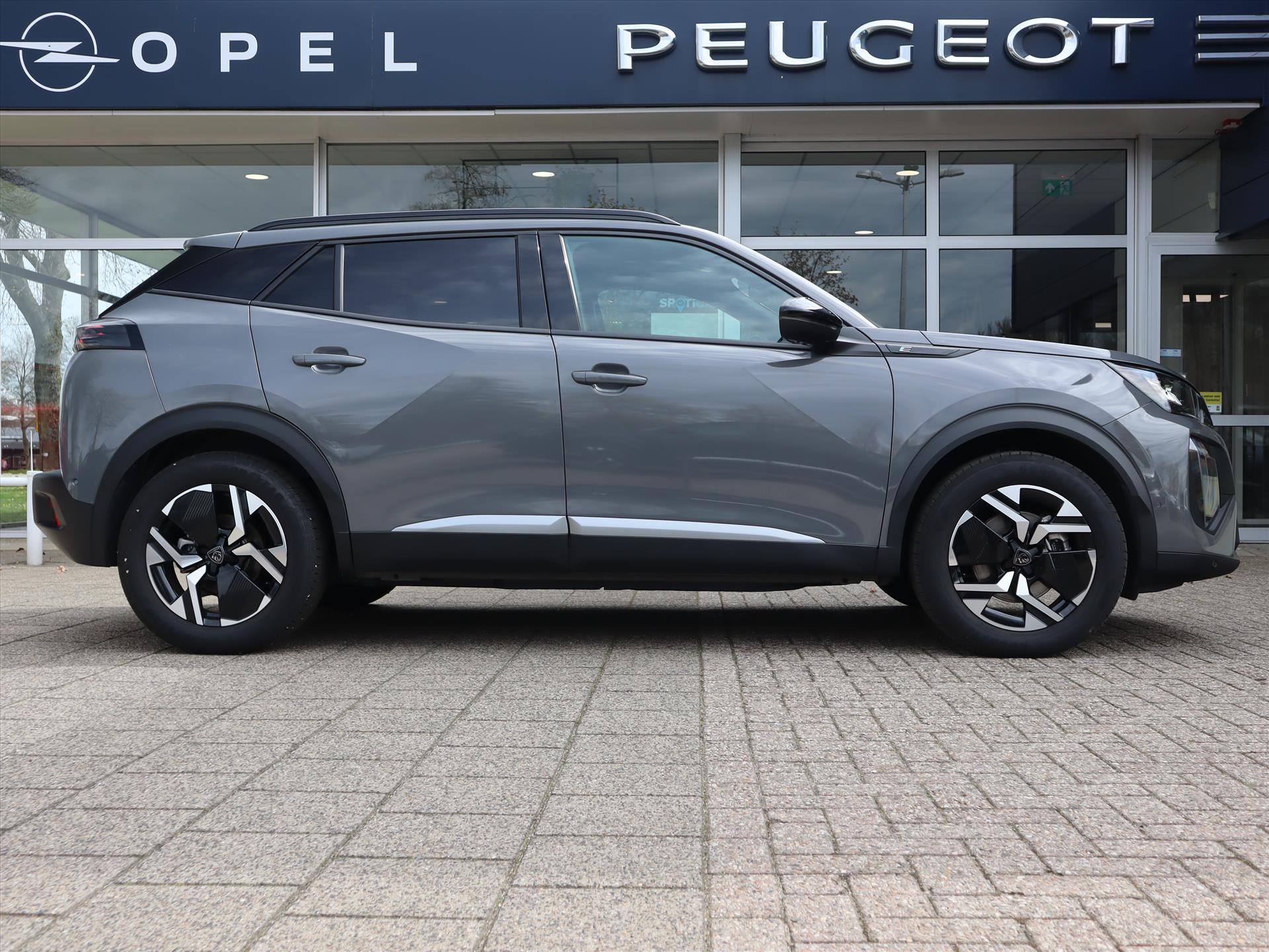 Peugeot e-2008 EV Allure Avantage 54kWh 156PK automaat, Rijklaarprijs, Navigatie 360° Camera Adaptieve cruise control - Afbeelding 4