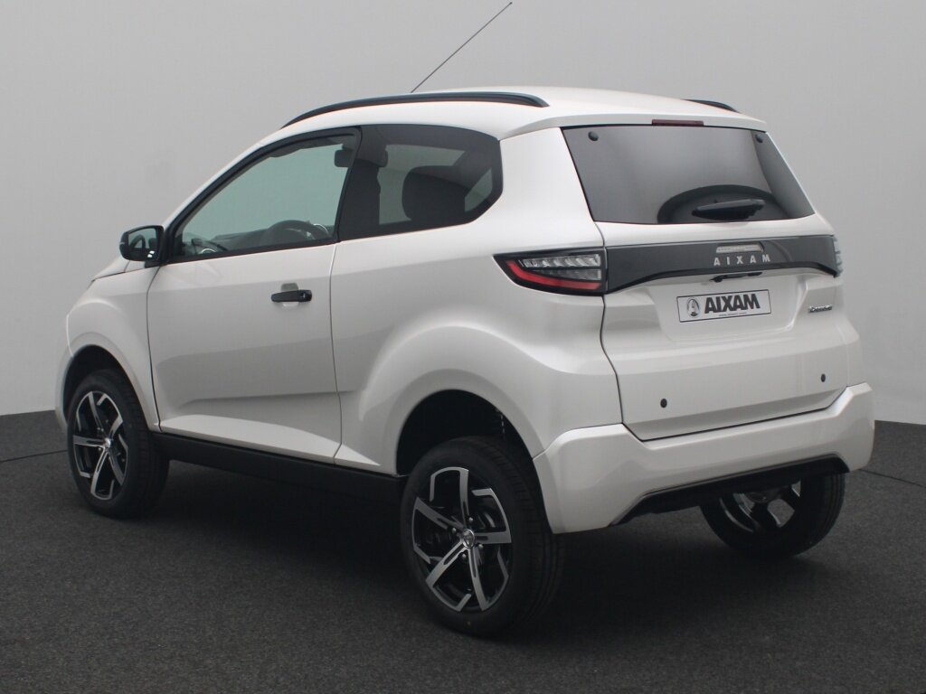 Aixam Crossover Premium Automaat | Voorraad voordeel | Hoge instap | Direct leve - Afbeelding 4