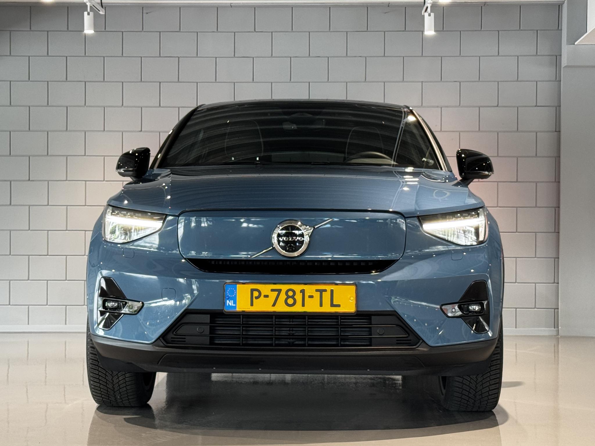 Volvo C40 Recharge Twin Intro Edition 78 kWh - Afbeelding 2
