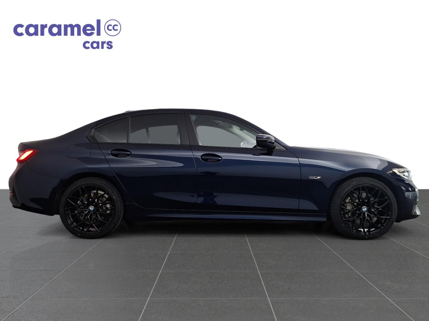 BMW 3 Serie 330 330E HYBRIDE BERLINE *CARPLAY*M-ALU 19 - Afbeelding 3