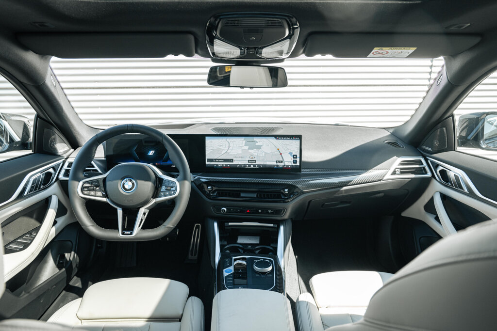 BMW i4 5