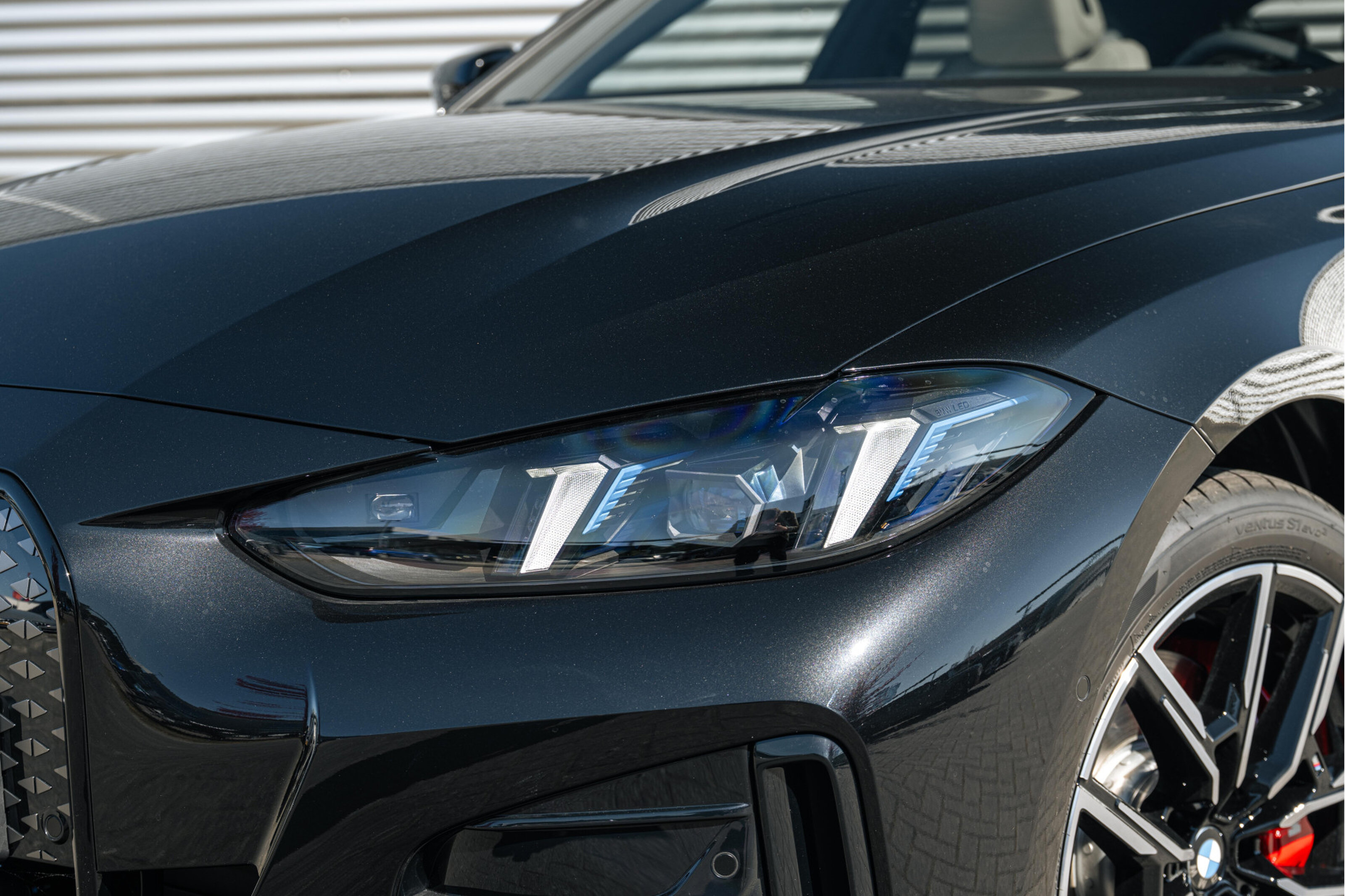 BMW i4 7