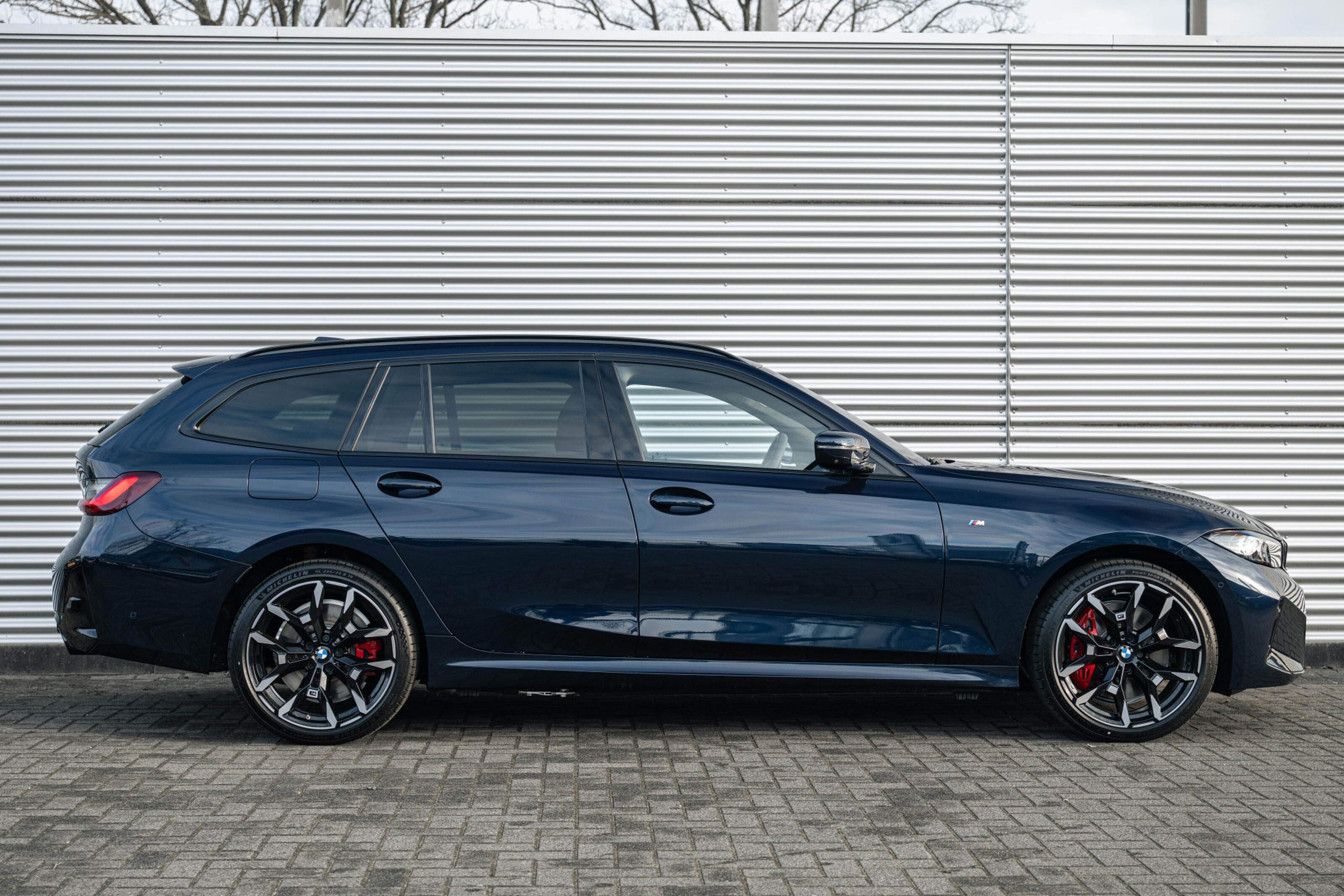 BMW 3 Serie Touring 330e M Sport Automaat