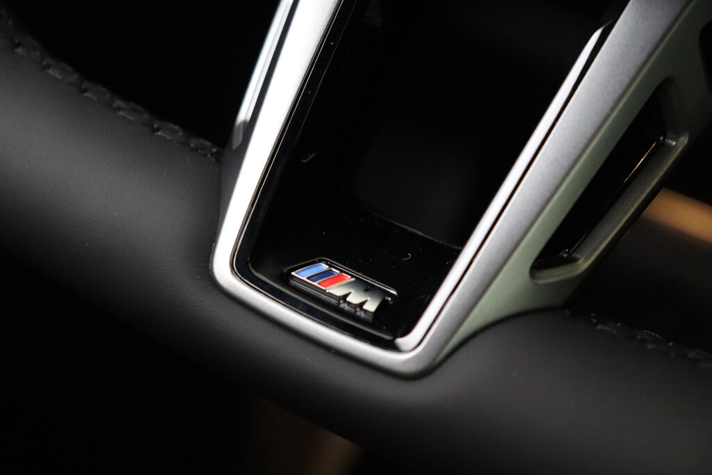 BMW i5 30