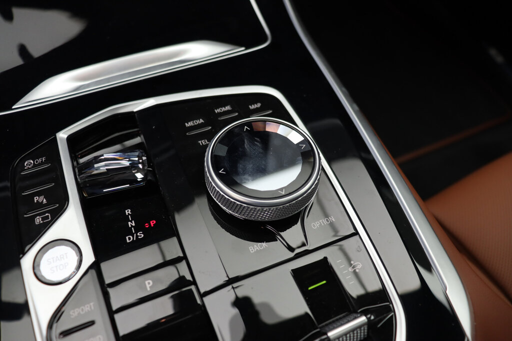 BMW X5 24
