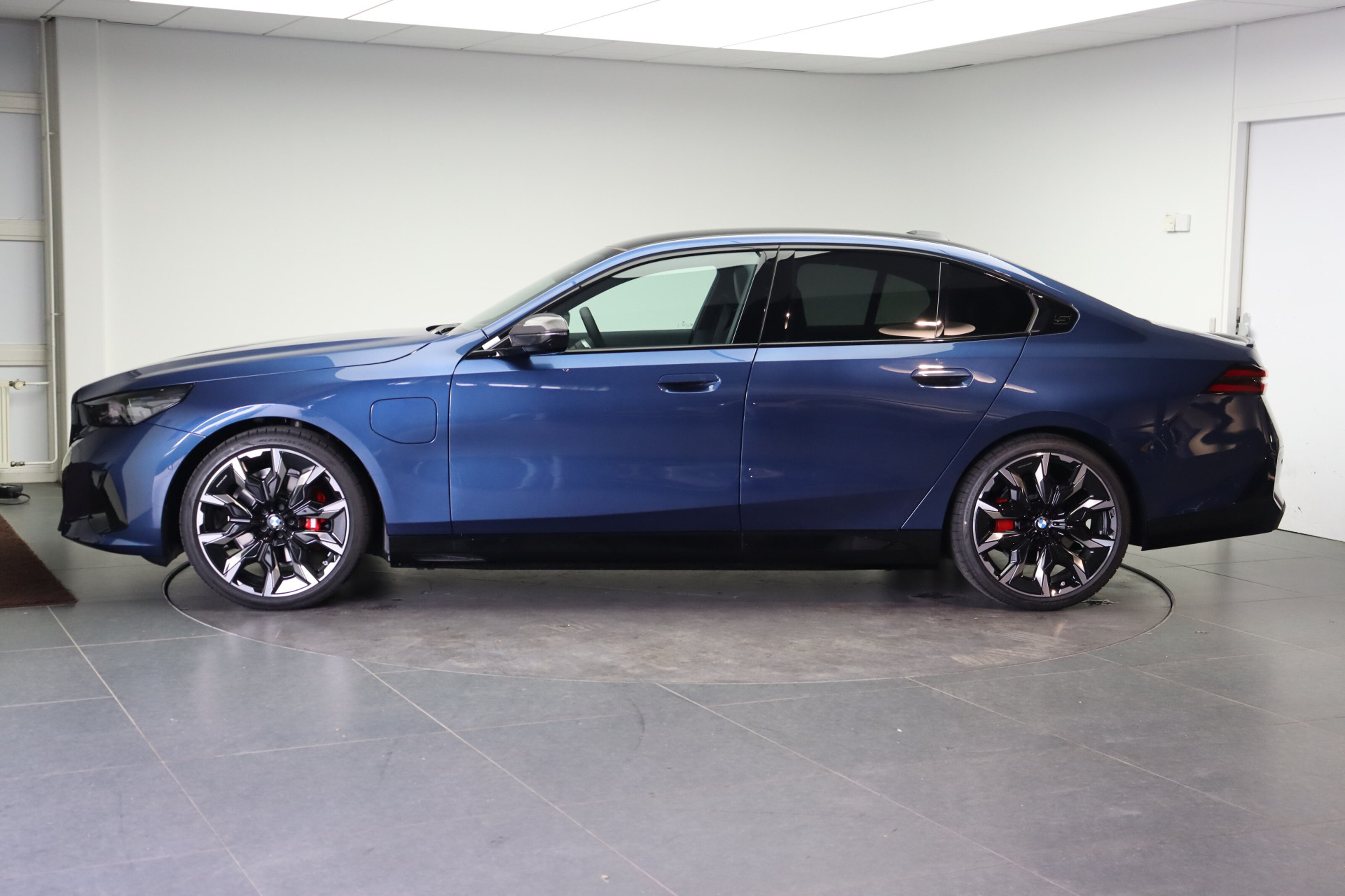 BMW 5 Serie 530e M Sport Automaat