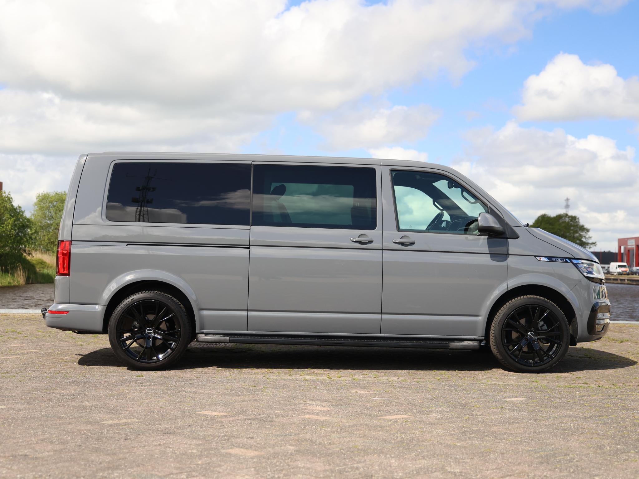 Volkswagen Transporter 2.0 TDI 150PK DC Bulli DSG Automaat - Afbeelding 2
