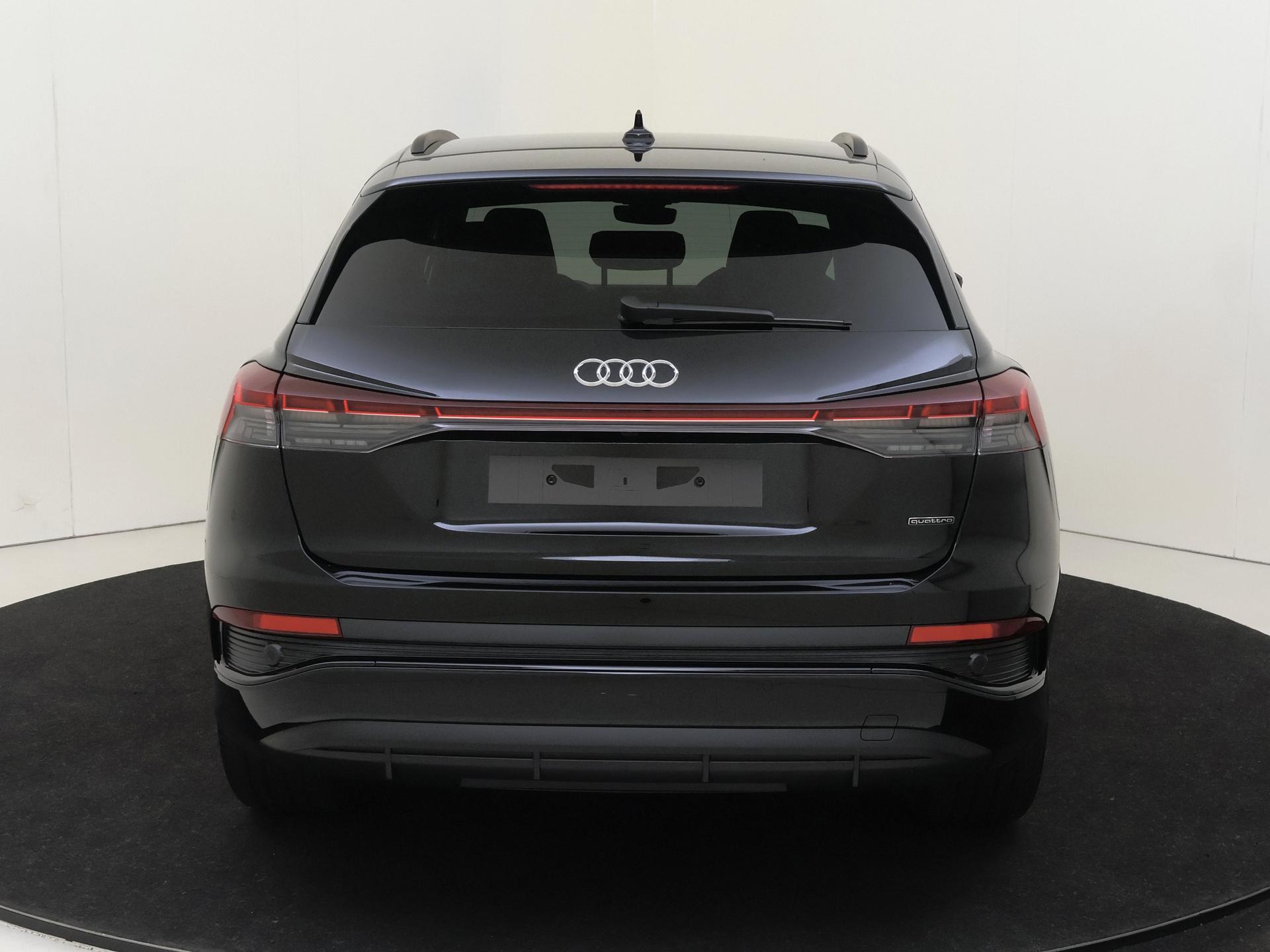Audi Q4 e-tron S edition Competition - Afbeelding 4