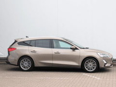 Ford Focus Wagon 1.0 EcoBoost Titanium Business - Afbeelding 2