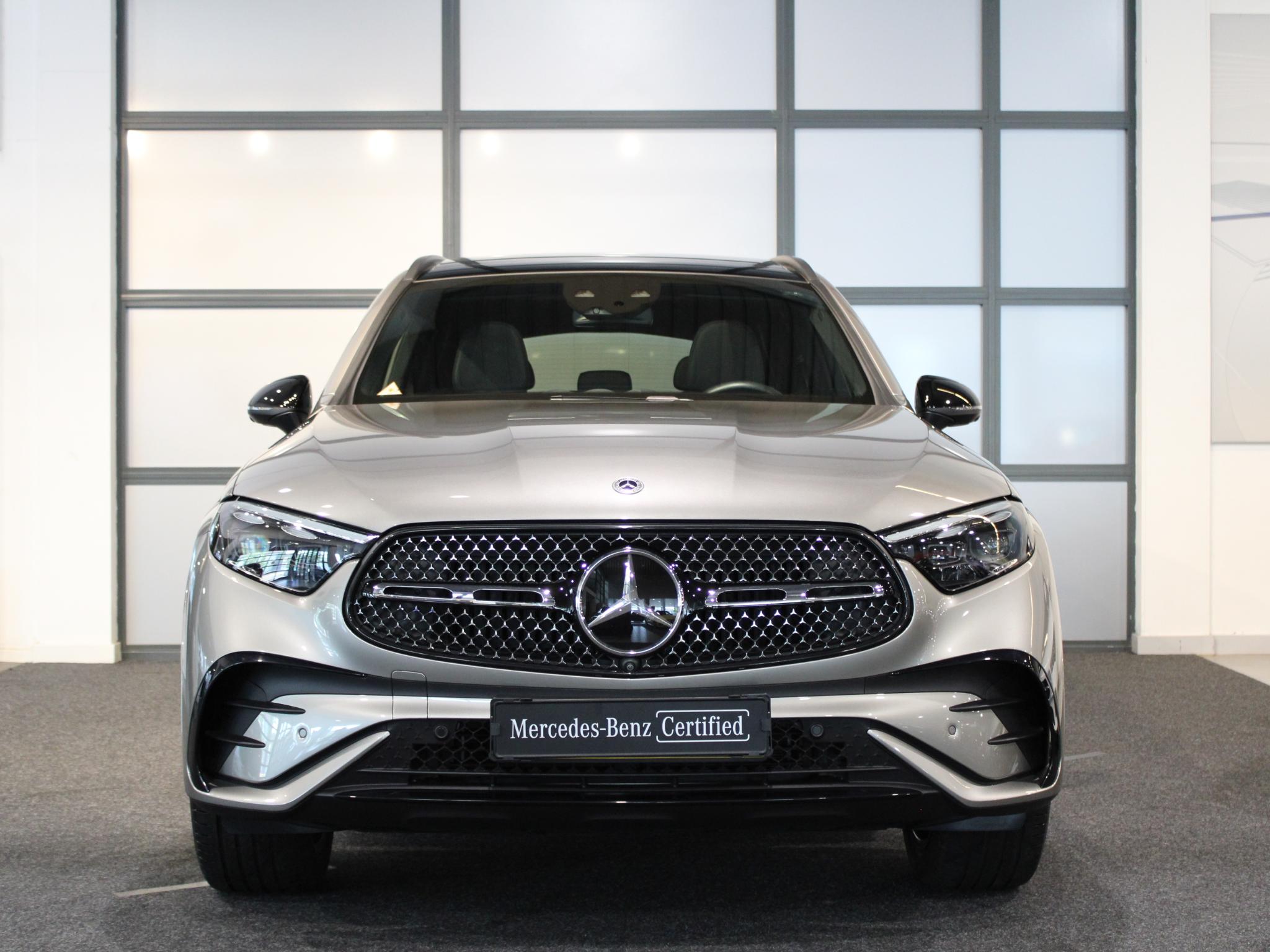 Mercedes-Benz GLC 300e 4MATIC AMG Line - Afbeelding 5