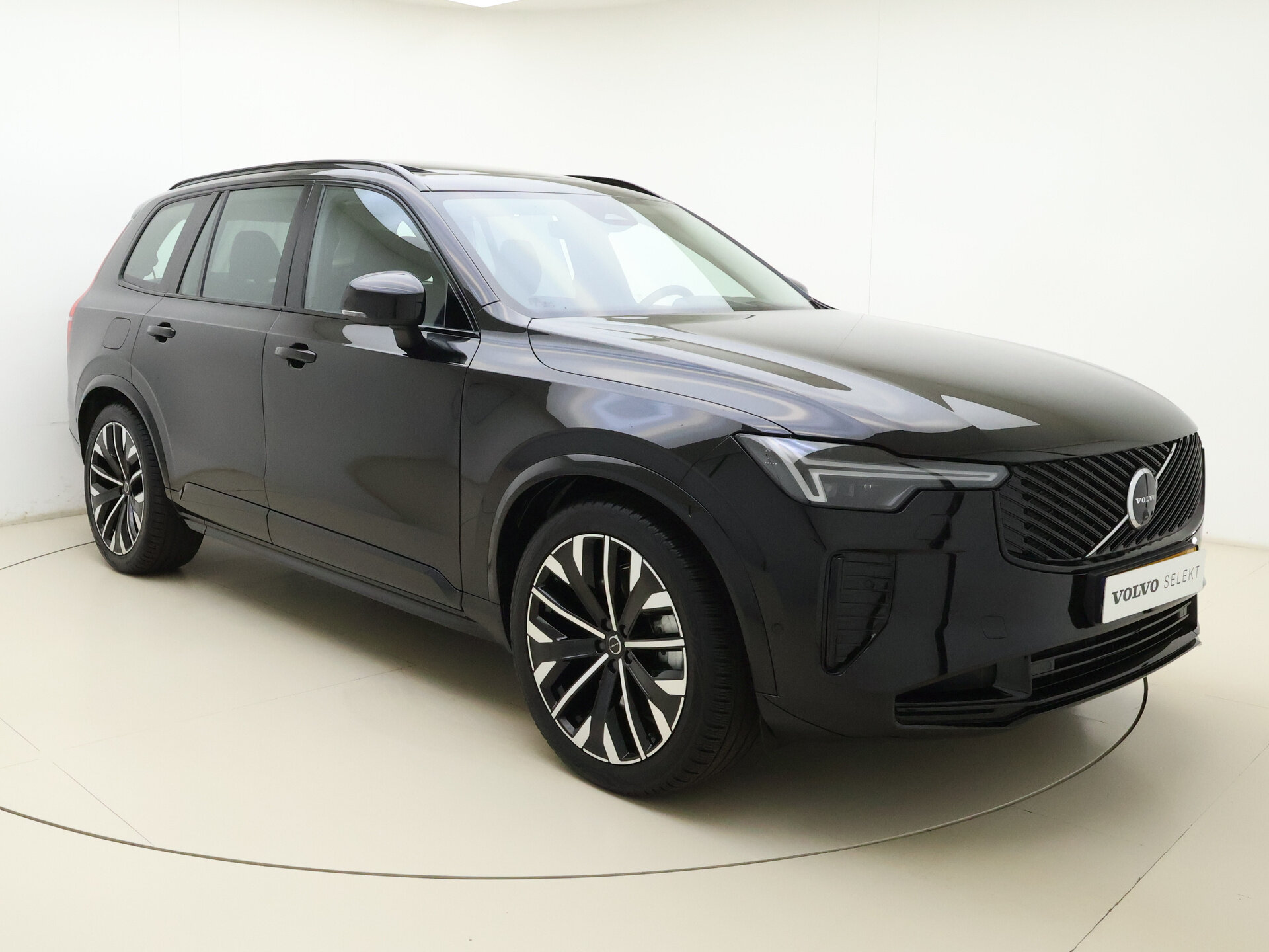 Volvo XC90 T8 Plug-in hybrid AWD Ultra Dark