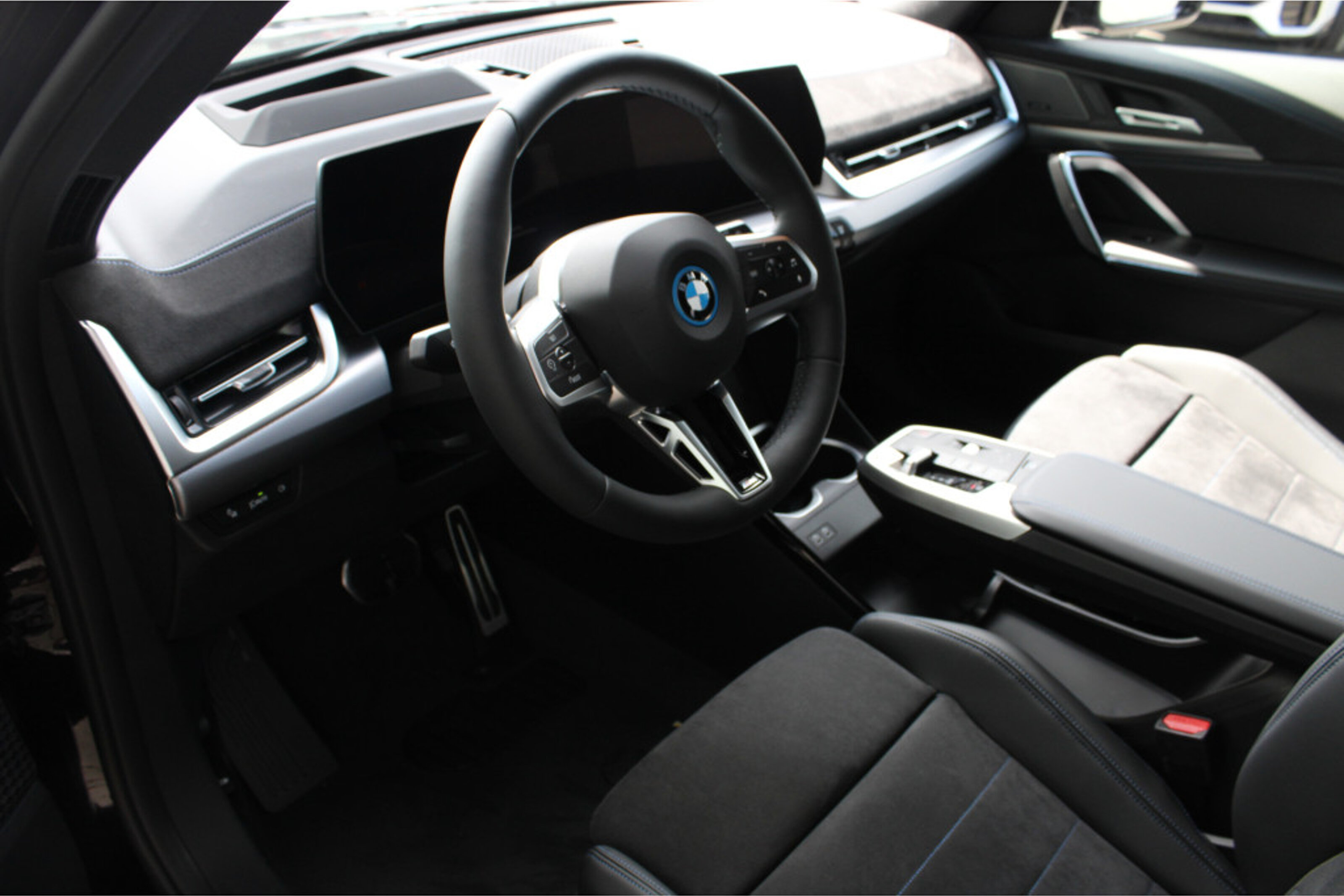 BMW iX1 eDrive20 M Sport