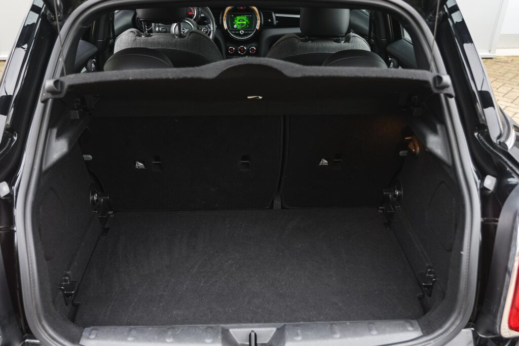 MINI Cooper 21
