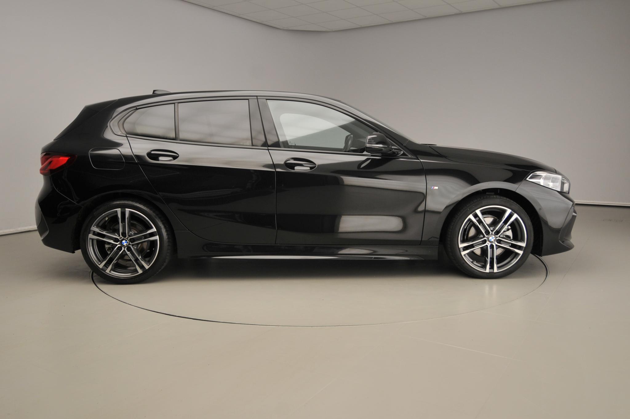 BMW 1 Serie 5-deurs 118i - Afbeelding 4