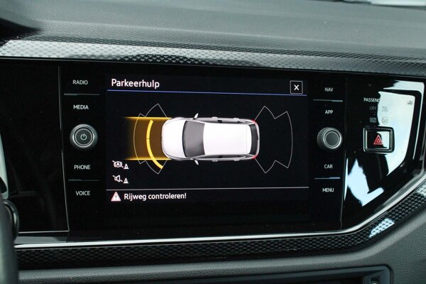 parkeersensor voor en achter parkeersensor voor en achter