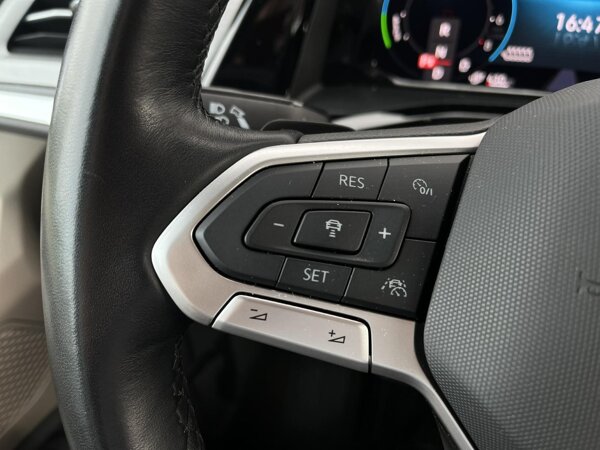 cruise control adaptief met Stop&Go cruise control adaptief met Stop&Go
