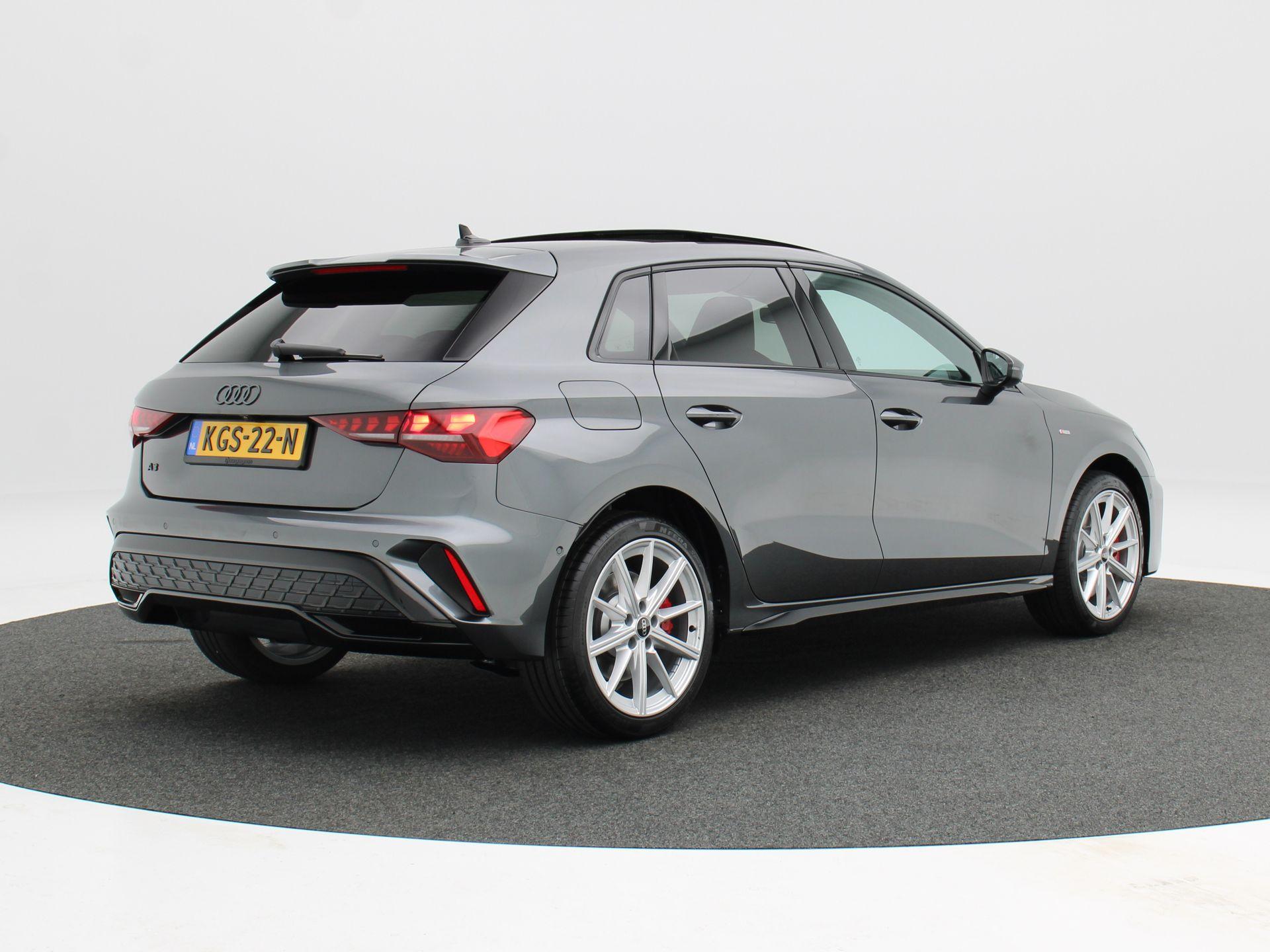 Audi A3 Sportback 45 TFSI e | S edition Competition | - Afbeelding 2