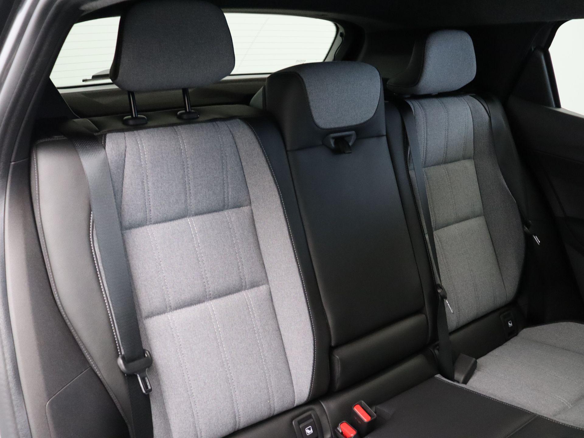 Mitsubishi Eclipse Cross Instyle 87 kWh - Afbeelding 10