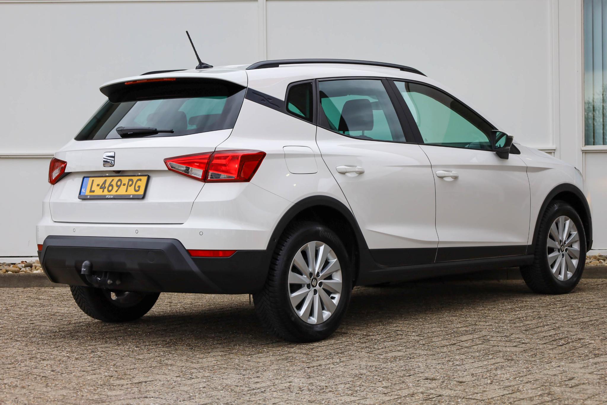 SEAT Arona 1.0 TSI 95pk Style Business Intense - Afbeelding 2