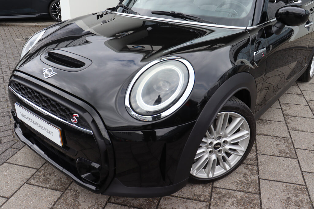 MINI Cooper S Cabrio 2