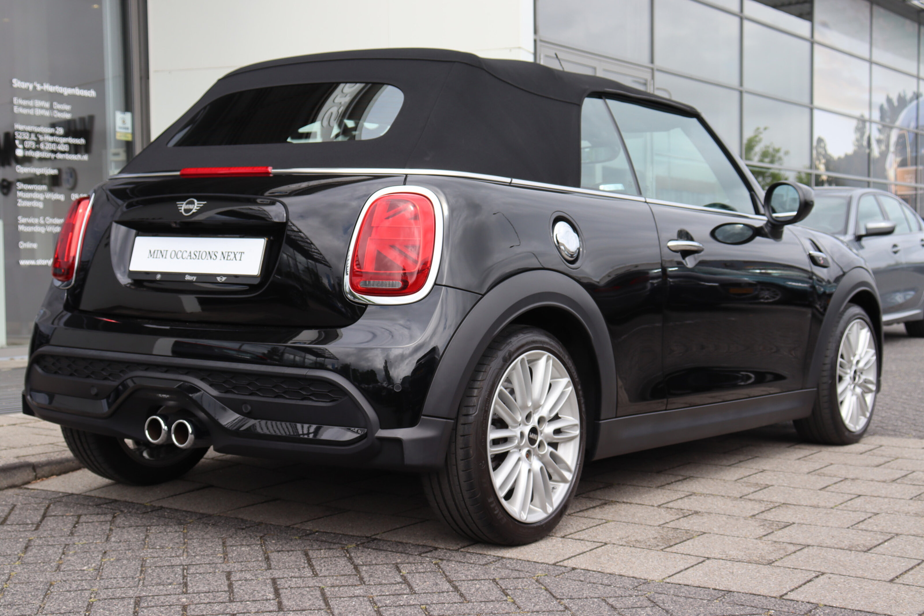 MINI Cooper S Cabrio 6