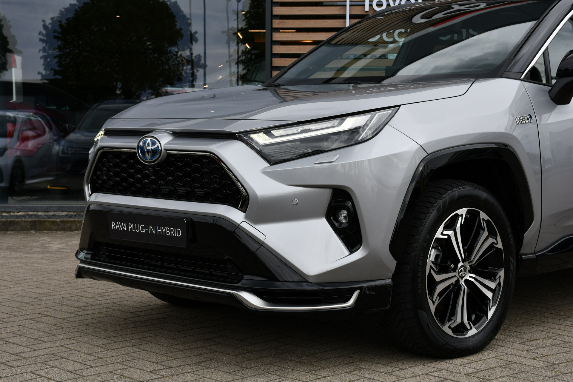 Toyota RAV4 2.5 Plug-in Hybrid AWD Bi-Tone Plus Limited 306pk - Afbeelding 5
