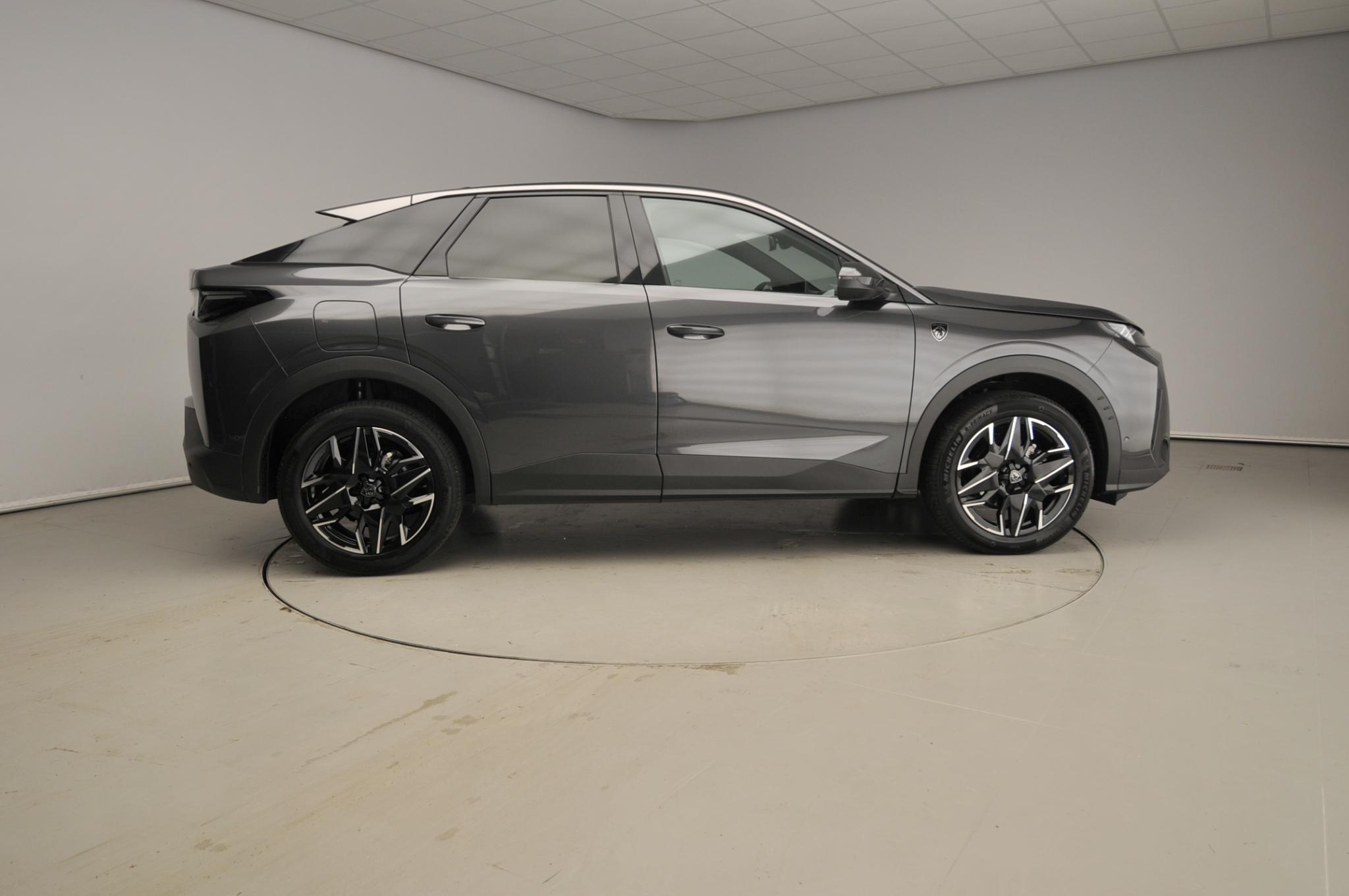 Peugeot 3008 1.2 Hybrid 136 GT - Bild 4